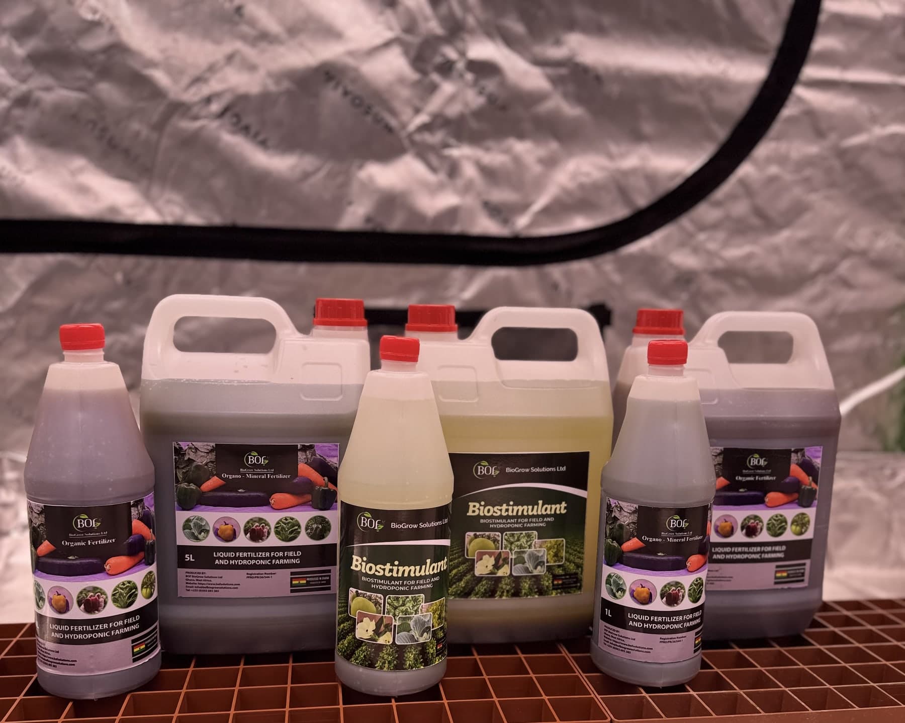 The BOF BioGrow Product Range: organic fertilizer, organo-mineral fertilizer, and biostimulant bottles and containers